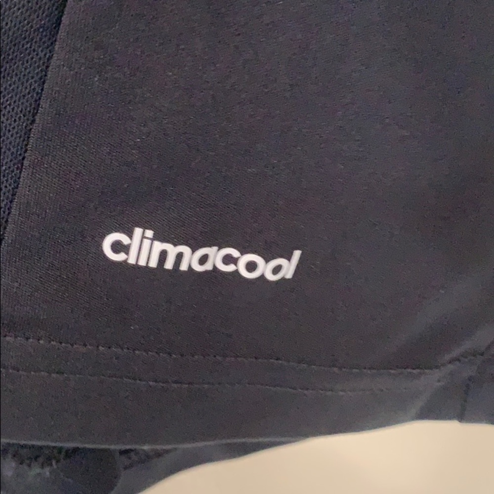 Boys adidas T-shirt - Picture 4 of 8